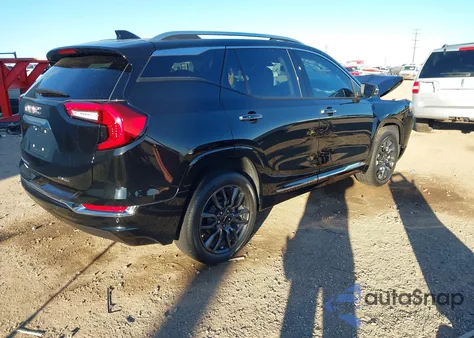 2024 GMC Terrain Awd Denali z USA, uszkodzony, nr VIN 3GKALXEG3RL188169